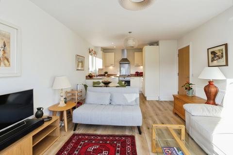1 bedroom flat for sale, Hempson Court, Tunbridge Wells TN4