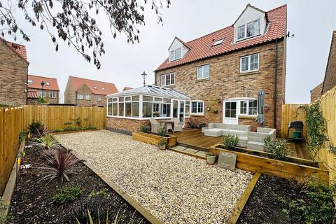5 bedroom detached house for sale, Whispering Meadows, Sykehouse, Goole