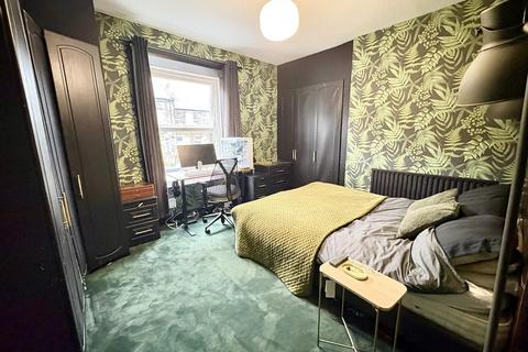 2 bedroom terraced house for sale, Albert Street, Elland