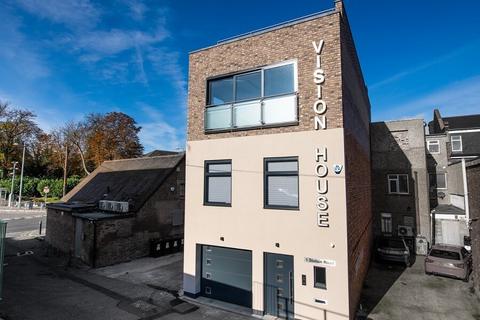 Office to rent, Station Rd Borehamwood WD6 1DE