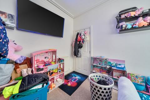 3 bedroom terraced house for sale, Edleston Road, Crewe, Cheshire