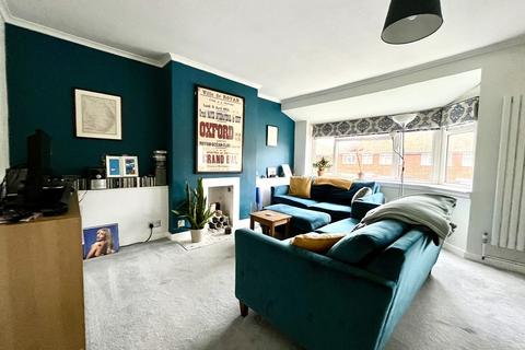 2 bedroom maisonette for sale, Bransby Road, Chessington, Surrey. KT9 2LA