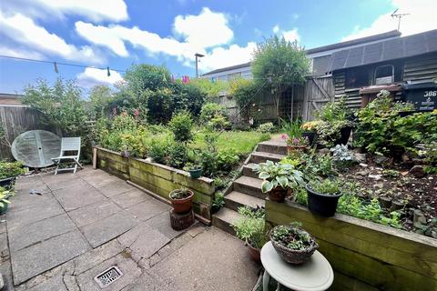 3 bedroom end of terrace house for sale, Vardon Road, Stevenage, SG1 5BL