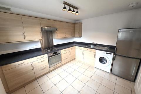 2 bedroom flat to rent, South College Street, City Centre, Aberdeen, AB11
