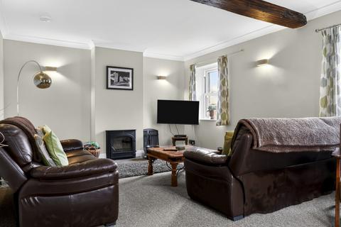 3 bedroom cottage for sale, Oakwood Barn, 8 Manor Farm Cottages, Leyburn, Carperby, DL8 4DB