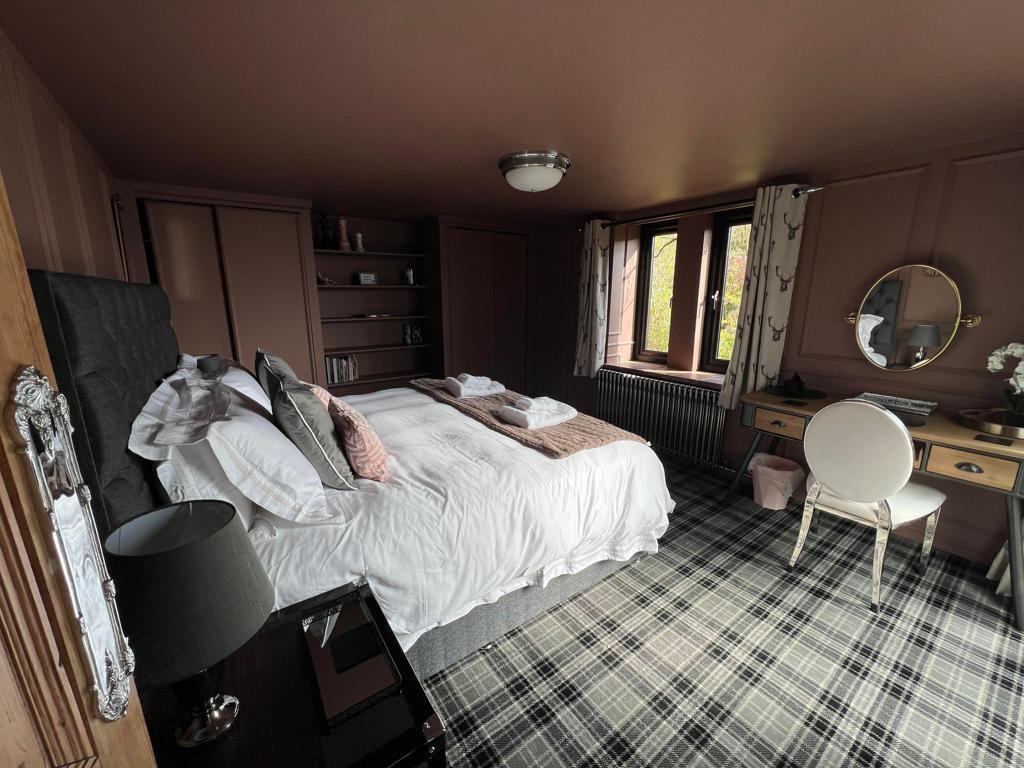 Bedroom 2.2.jpg
