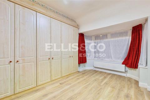 4 bedroom end of terrace house to rent, Ruislip Road, Greenford, UB6
