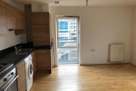 1 bedroom flat to rent, London Road, Surrey, CR0