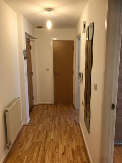 1 bedroom flat to rent, London Road, Surrey, CR0