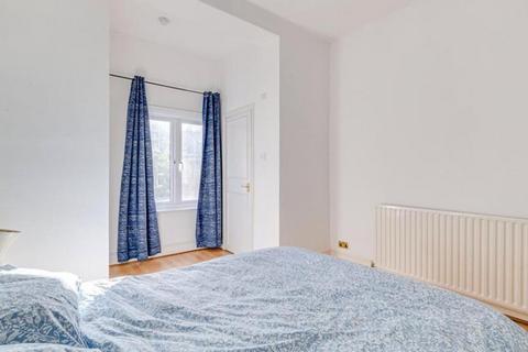2 bedroom apartment to rent, Langford Place, London NW8