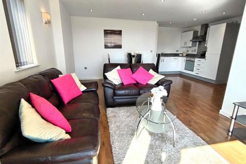 2 bedroom apartment for sale, South Quay, Kings Road, Marina, Swansea