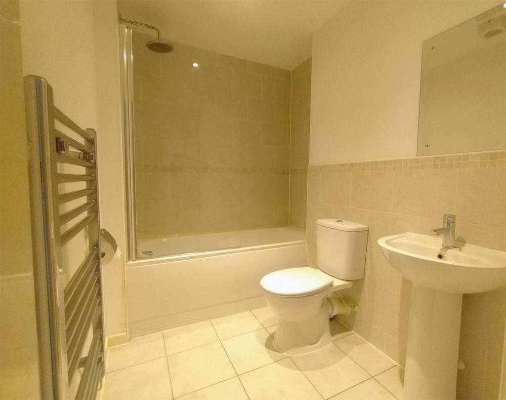 BATHROOM NEW.jpg