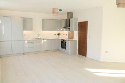 2 bedroom flat for sale, Montagu Gardens, Wallington, SM6