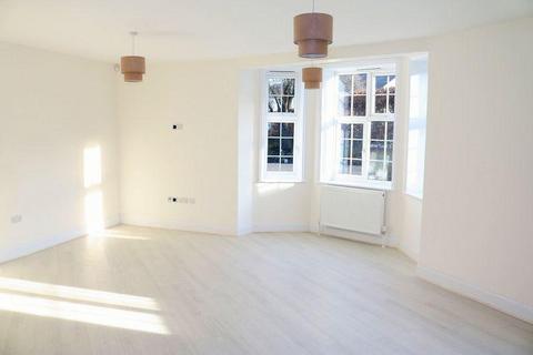 2 bedroom flat for sale, Montagu Gardens, Wallington, SM6