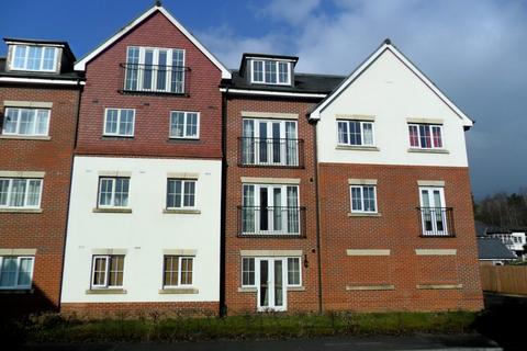 2 bedroom apartment for sale - Royal Drive, Bordon GU35