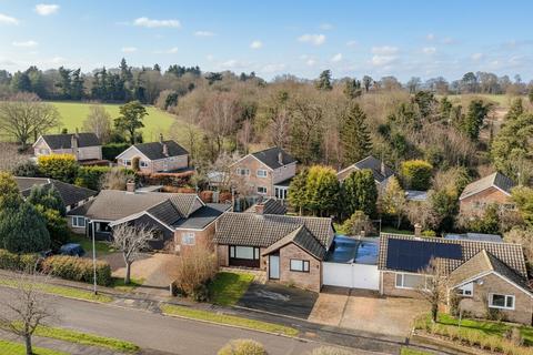 3 bedroom detached bungalow for sale, Beauchamp Road, Norwich NR14