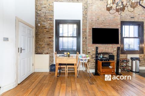 Flat to rent, Brixton Road London SW9