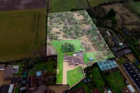 4 bedroom bungalow for sale, Orchard Gardens, Emneth, Wisbech, Norfolk, PE14