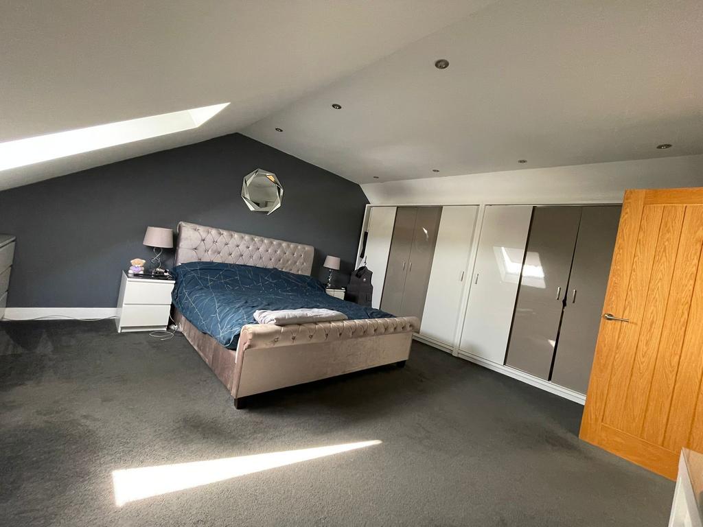 12 T202508151230.jpg