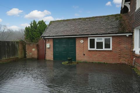 undefined, Heath Road, Boughton Monchelsea, ME17