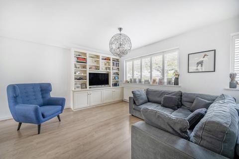 4 bedroom semi-detached house for sale, Howard Walk, Hampstead Garden Suburb
