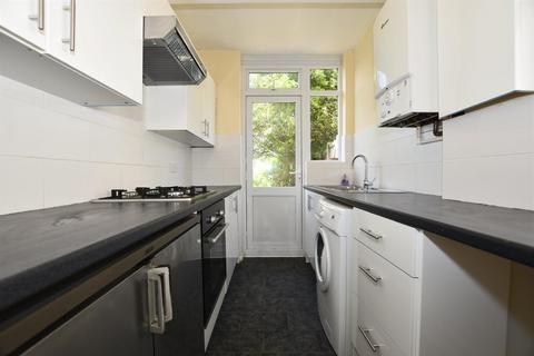 3 bedroom semi-detached house for sale, Deynecourt Gardens, Wanstead