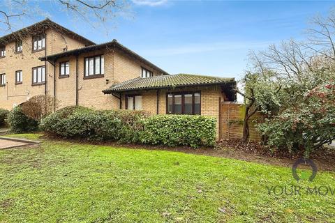 1 bedroom flat to rent, Pointer Close, London SE28
