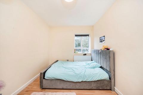 1 bedroom flat to rent, Brecknock Road Estate, London N19
