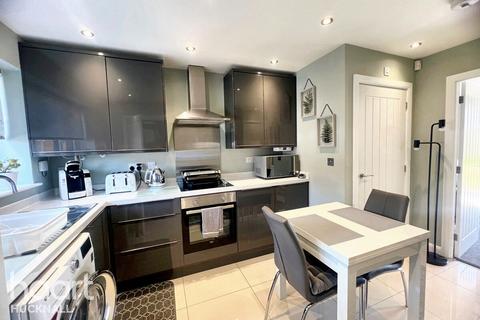 4 bedroom semi-detached house for sale, Fraser Street, Nottingham