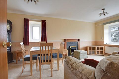 2 bedroom retirement property for sale, St. Marks Close, Bexhill-On-Sea