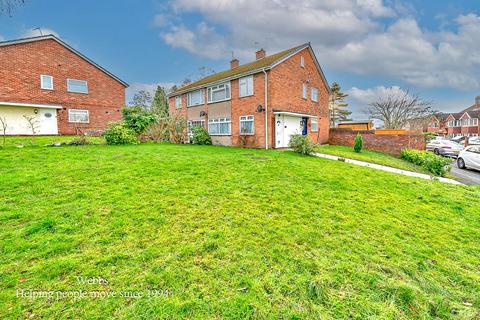 2 bedroom maisonette for sale - Hillside Close, Walsall WS8