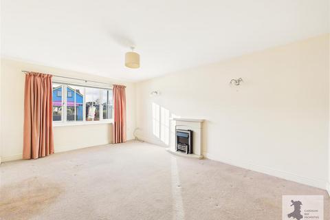 2 bedroom semi-detached bungalow for sale, Dol Y Dintir, Cardigan