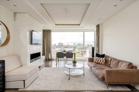 2 bedroom flat to rent, Wolfe House, London W14