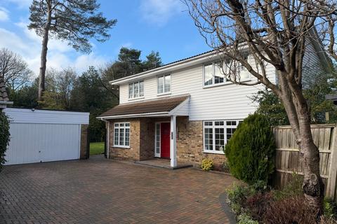 4 bedroom detached house for sale, Maultway North, CAMBERLEY GU15
