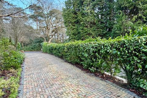 4 bedroom detached house for sale, Maultway North, CAMBERLEY GU15