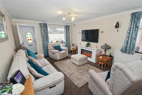 2 bedroom semi-detached house for sale, Mayfield Place, Carluke