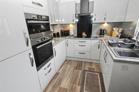 2 bedroom semi-detached house for sale, Mayfield Place, Carluke