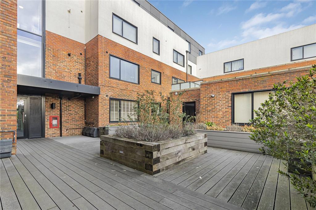 Rear Outside Space