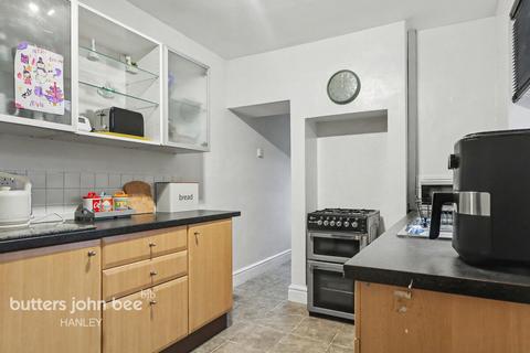 2 bedroom terraced house to rent, Kidsgrove Road, Stoke-on-trent