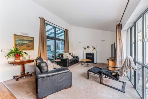 3 bedroom terraced house for sale, Elan Court, Winchester, Hampshire, SO23