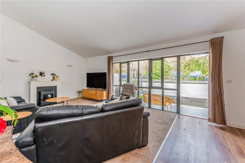 3 bedroom terraced house for sale, Elan Court, Winchester, Hampshire, SO23