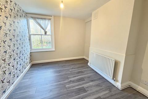 1 bedroom flat to rent, Alloway Road, London E3