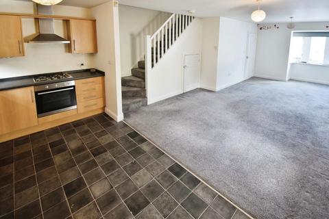 3 bedroom cottage to rent, Lowerhouses Lane, Huddersfield HD5