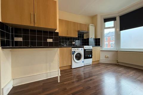 1 bedroom flat to rent, Whitehart Lane, Wood Green, London
