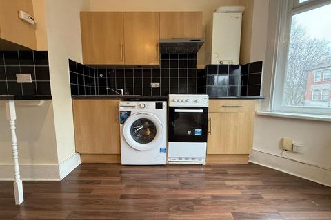 1 bedroom flat to rent, Whitehart Lane, Wood Green, London