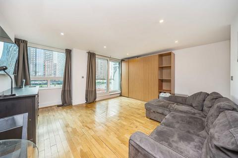 Studio for sale, Kestrel House, London SW8