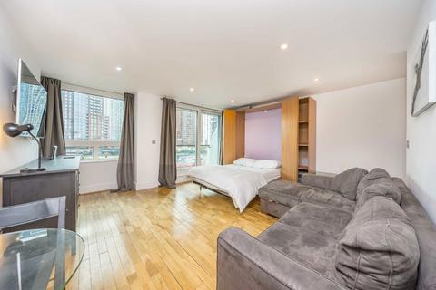 Studio for sale, Kestrel House, London SW8