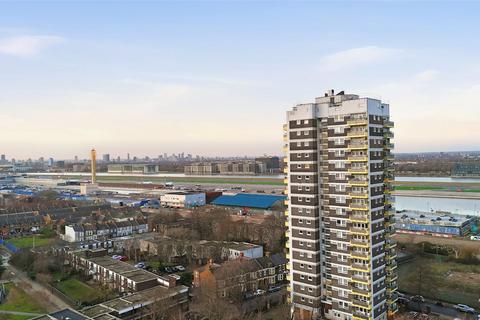 2 bedroom apartment for sale, Westland House, Rymill Street E16