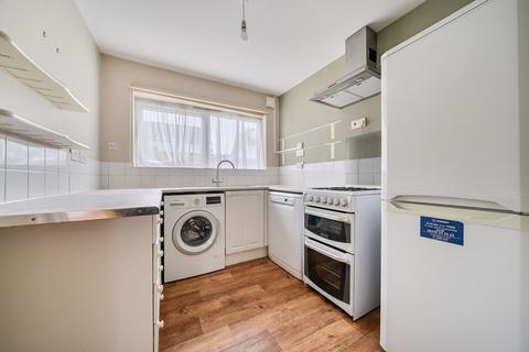 undefined, Broomhill, Cookham, SL6