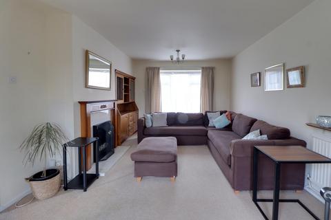 3 bedroom end of terrace house for sale, Oaks Cross, Stevenage SG2